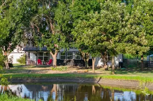 939 Co Rd 490, Princeton, TX 75407 - Photo 17