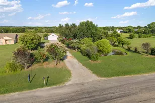 939 Co Rd 490, Princeton, TX 75407 - Photo 13