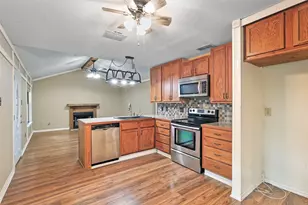 194 Oak Shadows Cv, Holly Lake Ranch, TX 75765 - Photo 9