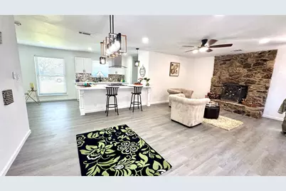 809 Milky Way, Garland, TX 75040 - Photo 17