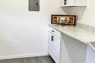 809 Milky Way, Garland, TX 75040 - Photo 11