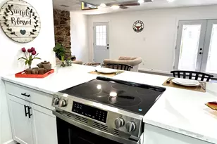 809 Milky Way, Garland, TX 75040 - Photo 9