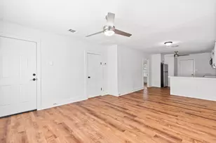 1020 S 23rd St, Temple, TX 76504 - Photo 9