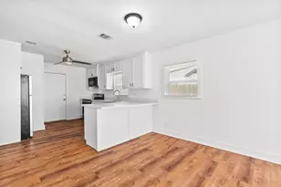 1020 S 23rd St, Temple, TX 76504 - Photo 11