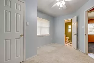 1907 Live Oak Cir, Azle, TX 76020 - Photo 19