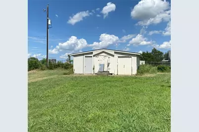 3376 Plainview Road, Sherman, TX 75092 - Photo 9