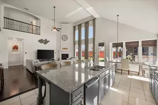 2816 Terrosa Rd, Grand Prairie, TX 75054 - Photo 17