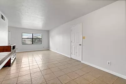 3736 Longmeadow Way, Fort Worth, TX 76133 - Photo 7