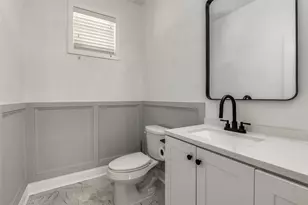 2404 Marshbrook Dr, McKinney, TX 75071 - Photo 11