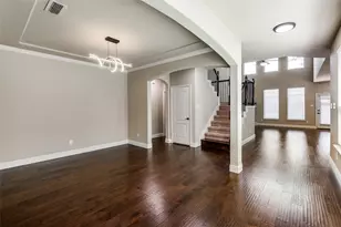 2404 Marshbrook Dr, McKinney, TX 75071 - Photo 3