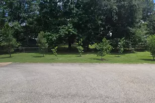 105 Janice Cir, Tool, TX 75143 - Photo 11