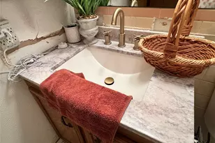 105 Janice Cir, Tool, TX 75143 - Photo 27