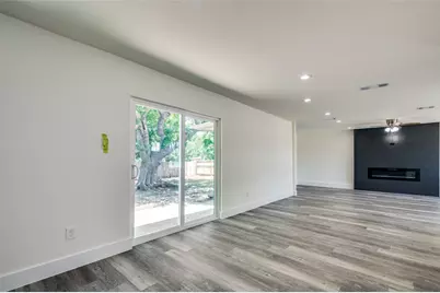 1802 3rd Street, Grand Prairie, TX 75051 - Photo 9