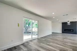 1802 3rd St, Grand Prairie, TX 75051 - Photo 9