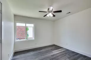 1802 3rd St, Grand Prairie, TX 75051 - Photo 15