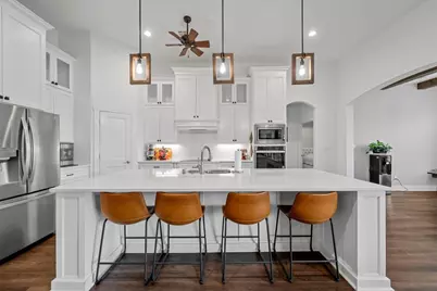 2205 Therese Drive, Waco, TX 76712 - Photo 3