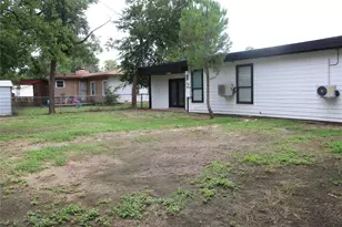 2203 Southside Dr, Brownwood, TX 76801 - Photo 5