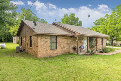 206 N Main Street, Bailey, TX 75413 - Photo 27