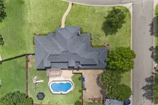 319 Winding Creek Ln, McGregor, TX 76657 - Photo 39