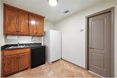 10204 County Road 213, Talty, TX 75126 - Photo 29