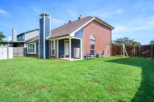 1222 Falling Water Dr, Lewisville, TX 75067 - Photo 35