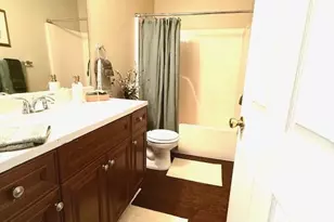 125 Johnson Ave, Burleson, TX 76028 - Photo 9