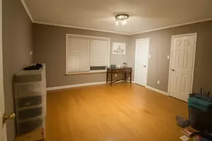 641 Lemon Dr, Arlington, TX 76018 - Photo 9