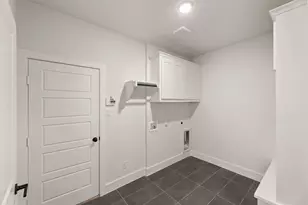 9933 Villa Verde Dr, Fort Worth, TX 76179 - Photo 5