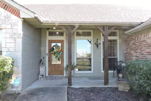 1025 Savannah Ln, Oak Ridge, TX 75142 - Photo 3