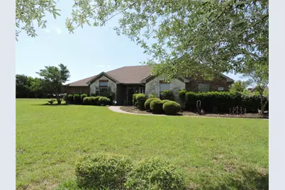 1025 Savannah Lane, Oak Ridge, TX 75142 - Photo 33