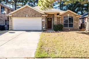 536 Cross Ridge Circle N, Fort Worth, TX 76120 - Photo 1