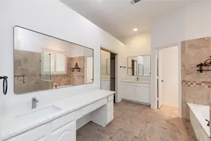 7100 Oakbrook Dr, Plano, TX 75025 - Photo 19