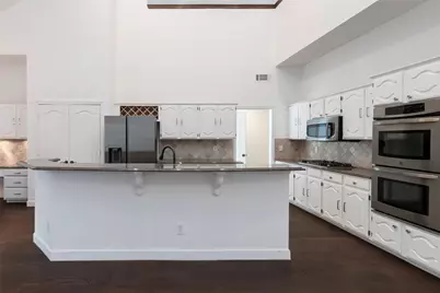 7100 Oakbrook Drive, Plano, TX 75025 - Photo 11