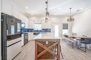 2219 Christine Dr, Granbury, TX 76048 - Photo 9