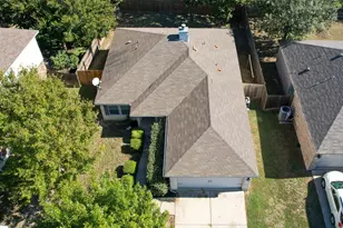 19017 Leigh Ln, Pflugerville, TX 78660 - Photo 5