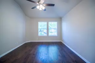 19017 Leigh Ln, Pflugerville, TX 78660 - Photo 9