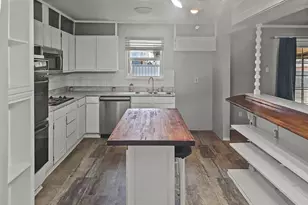 701 Idlewilde Dr, Lewisville, TX 75067 - Photo 3