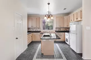 11609 Blue Creek Dr, Fort Worth, TX 76008 - Photo 15