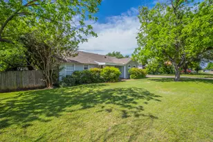 4901 Curzon Ave, Fort Worth, TX 76107 - Photo 15