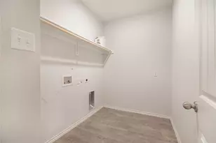 11609 Alpine Springs Dr, Aubrey, TX 76227 - Photo 11