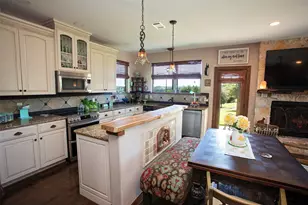 7060 Hells Gate Loop, Strawn, TX 76475 - Photo 19