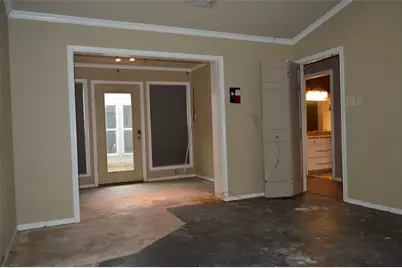 2606 Woodrow, Greenville, TX 75402 - Photo 17