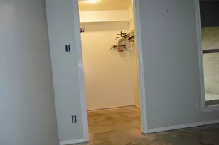 2606 Woodrow, Greenville, TX 75402 - Photo 15