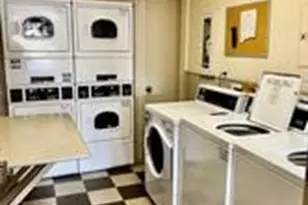 4851 Cedar Springs Rd, Dallas, TX 75219 - Photo 11