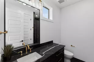 400 Vista Buena Trl, Fort Worth, TX 76111 - Photo 25