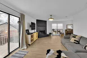 1827 Sonnet Dr, Grapevine, TX 76051 - Photo 7