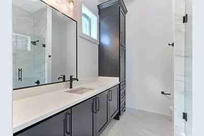 404 Vista Buena Trail, Fort Worth, TX 76111 - Photo 19