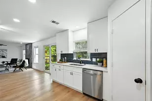 6218 Everglade Rd, Dallas, TX 75227 - Photo 11