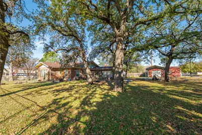 1601 Halsell Street, Bridgeport, TX 76426 - Photo 25