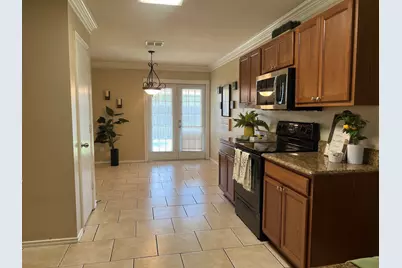 10524 Flagstaff Run, Fort Worth, TX 76140 - Photo 5